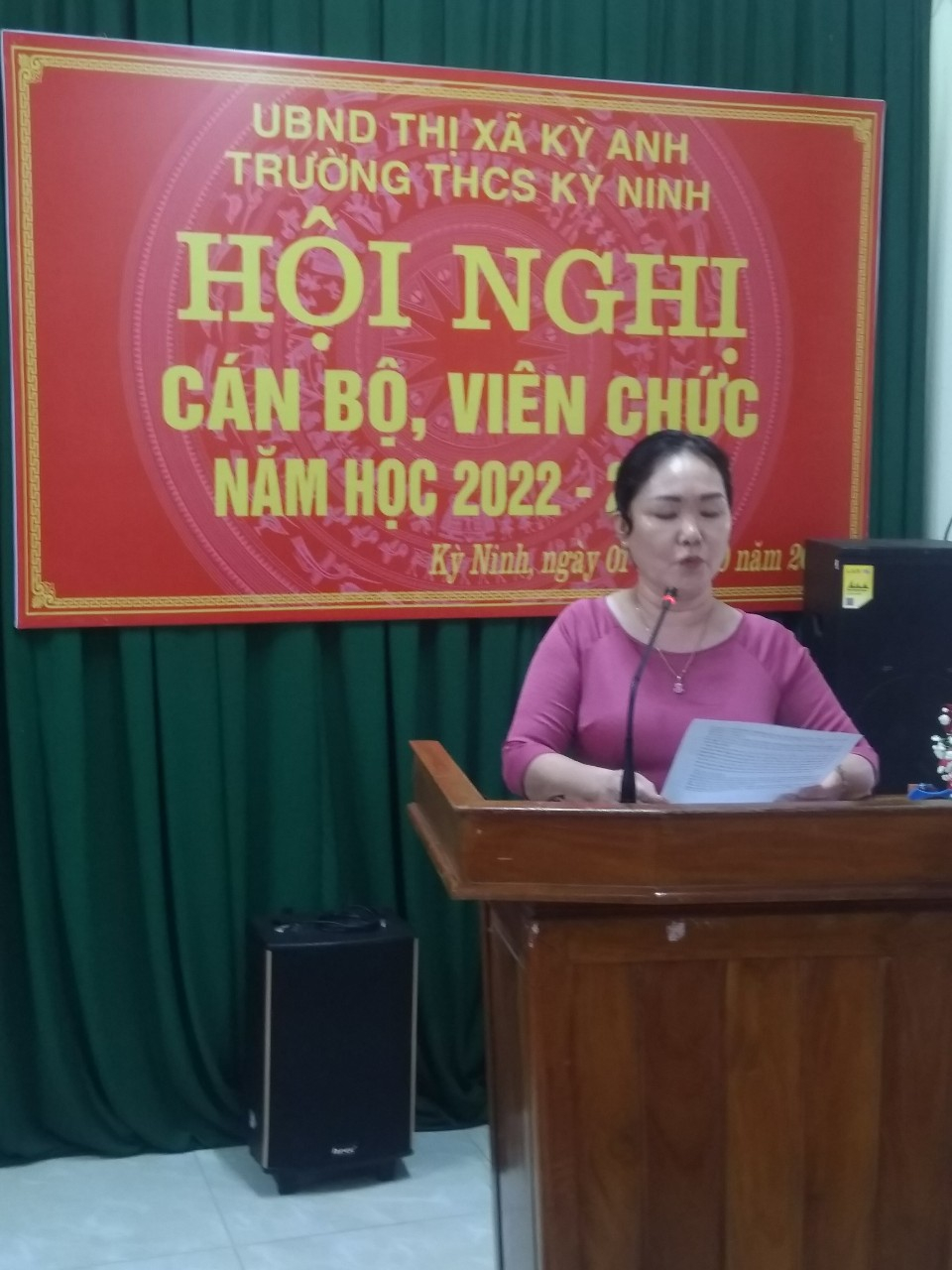 TRƯỜNG THCS KỲ NINH TỔ CHỨC HỘI NGHỊ CÁN BỘ, VIÊN CHỨC NĂM HỌC 2022-2023