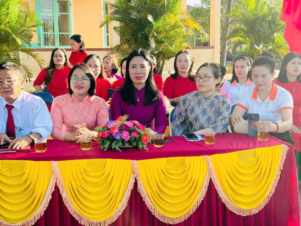 Trường THCS Kỳ Ninh: Khai giảng năm học 2025 - 2026